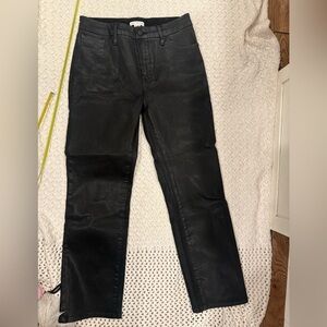 NWOT GOOD AMERICAN WOMENS 8/29 SHINY BLACK SHIStraight-Leg Jeans